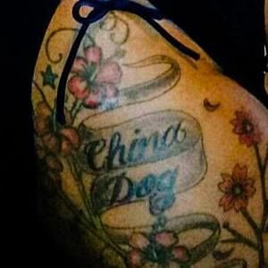 Meet your Posher, Dee dee